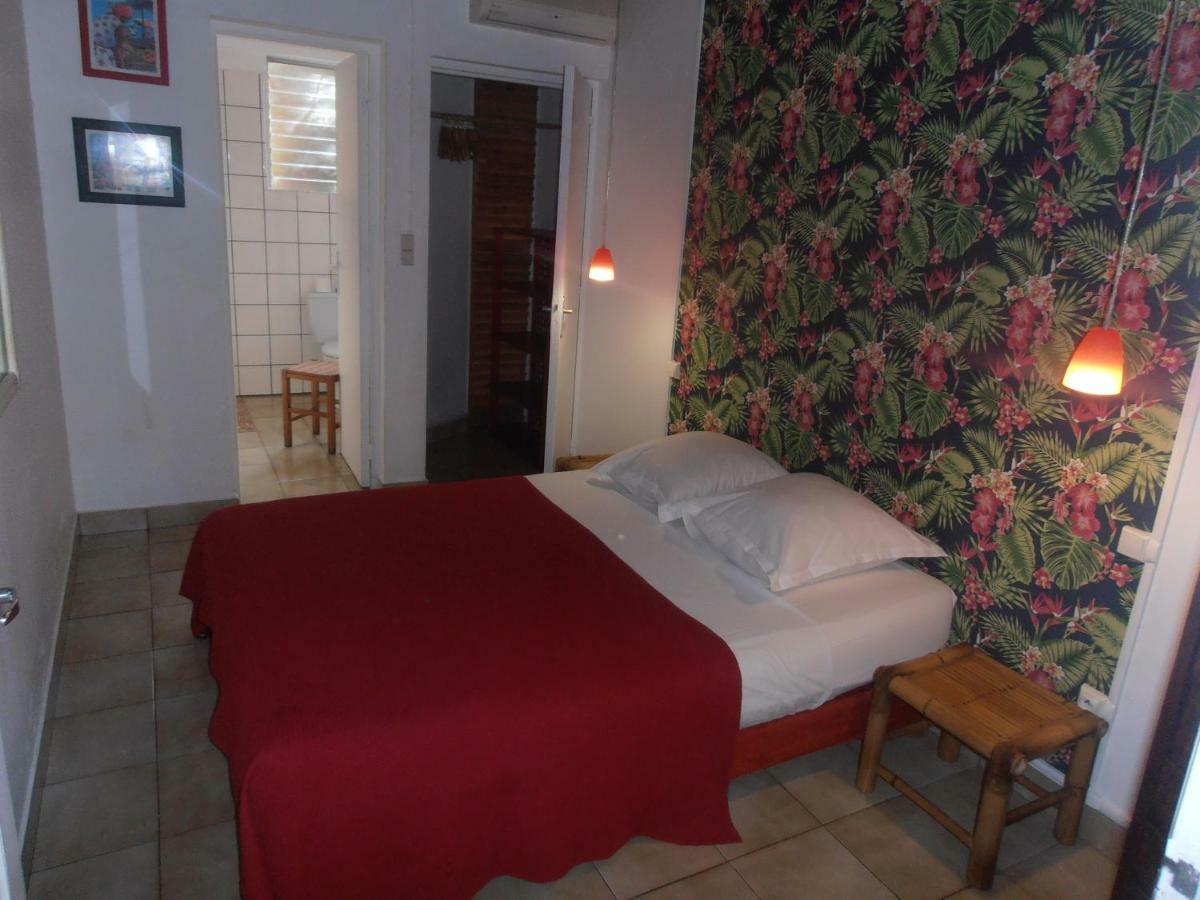 Villa Les Manguiers à Deshaies Extérieur photo